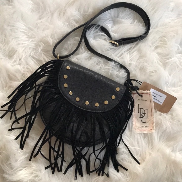 LD Handbags - 🖤Black Fringe Faux Leather Pebble Crossbody🖤